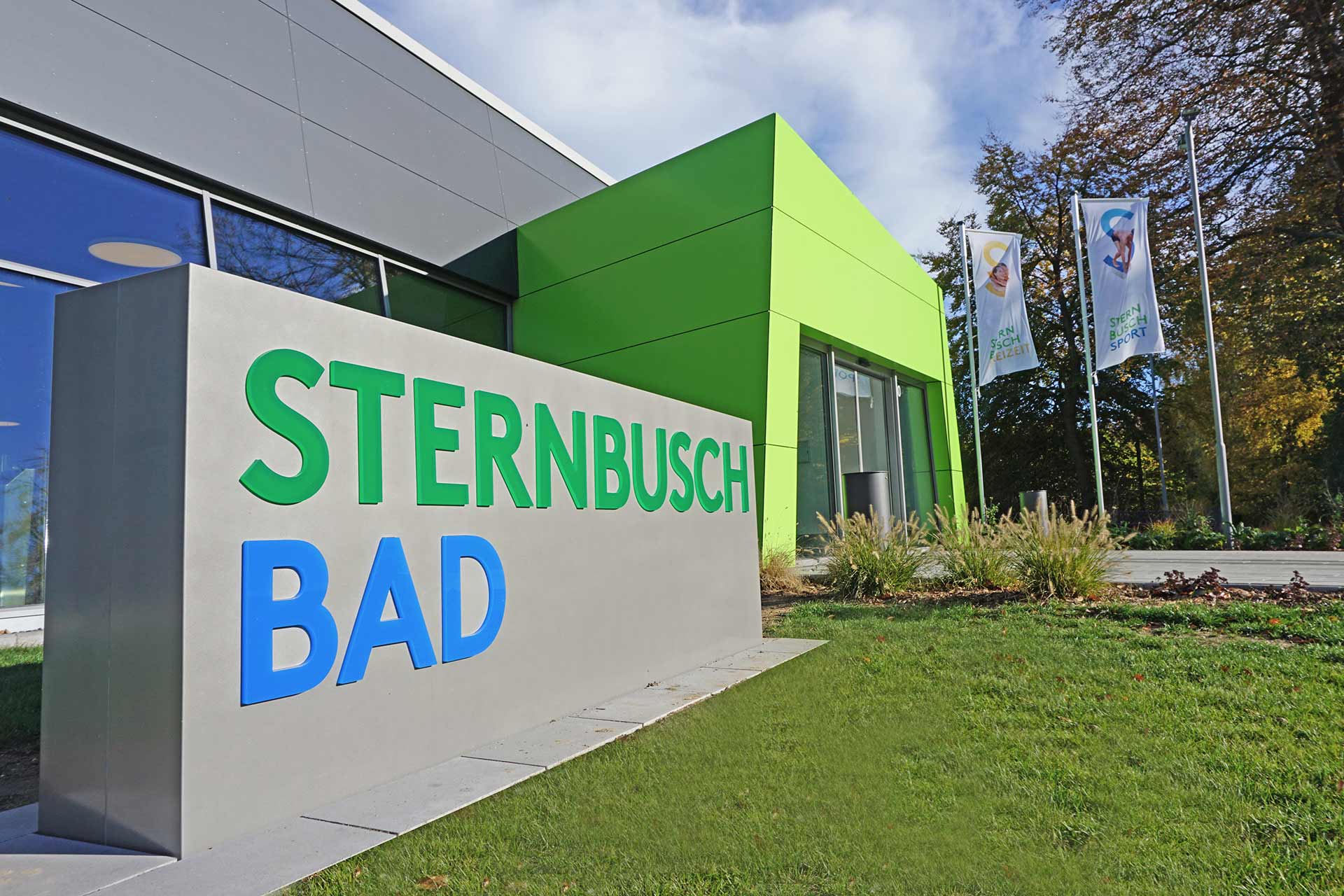 Sternbuschbad_Home02